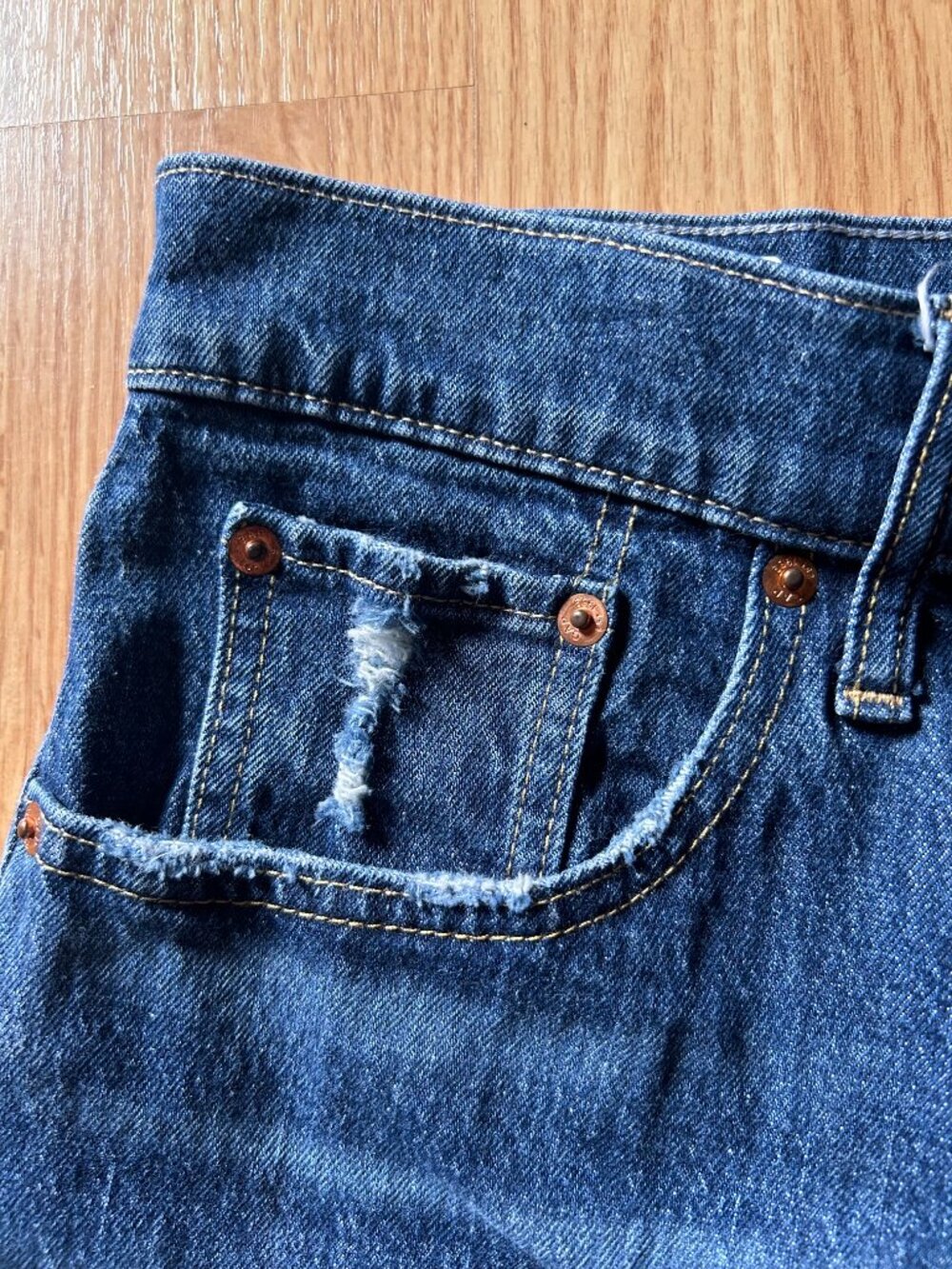 Gap Sky High Straight Jeans Women’s 33 / 16R Distressed Blue Denim - Picture 5 of 8